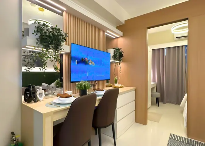 Modern Elegance At Red Residences L Wifi Netflix I Red Res 2514 * Manila