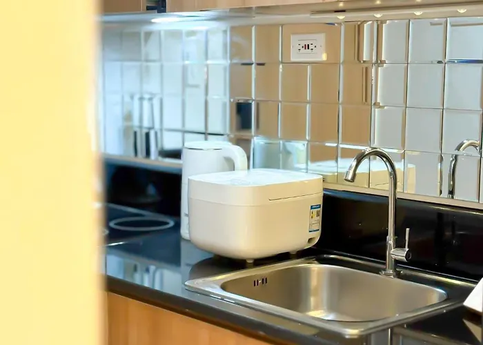 Apartment Modern Elegance At Red Residences L Wifi Netflix I Red Res 2514 Manila