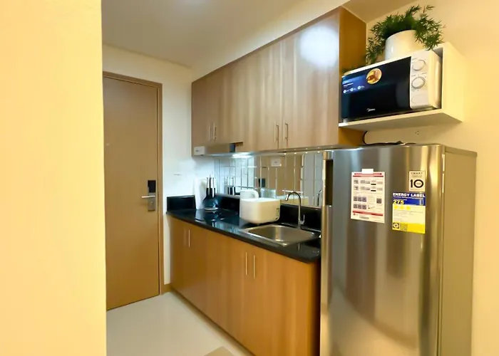 Modern Elegance At Red Residences L Wifi Netflix I Red Res 2514 Apartment *