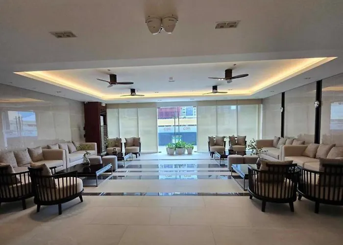 Modern Elegance At Red Residences L Wifi Netflix I Red Res 2514 Apartment